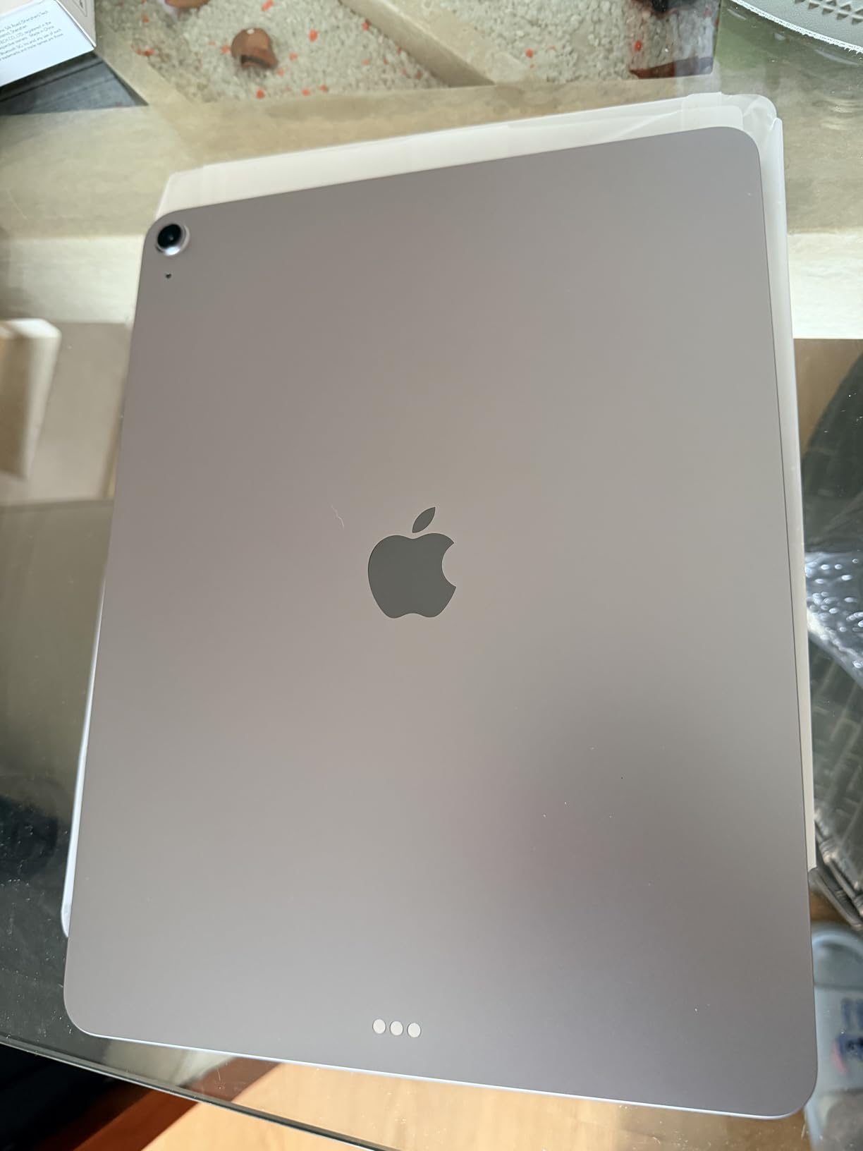 Apple iPad Air 13-inch (M4): Liquid Retina Display, 256GB, 12MP Front/Back Camera, Wi-Fi 7 with Apple N1, Touch ID, All-Day Battery Life — Space Gray customer photo 2