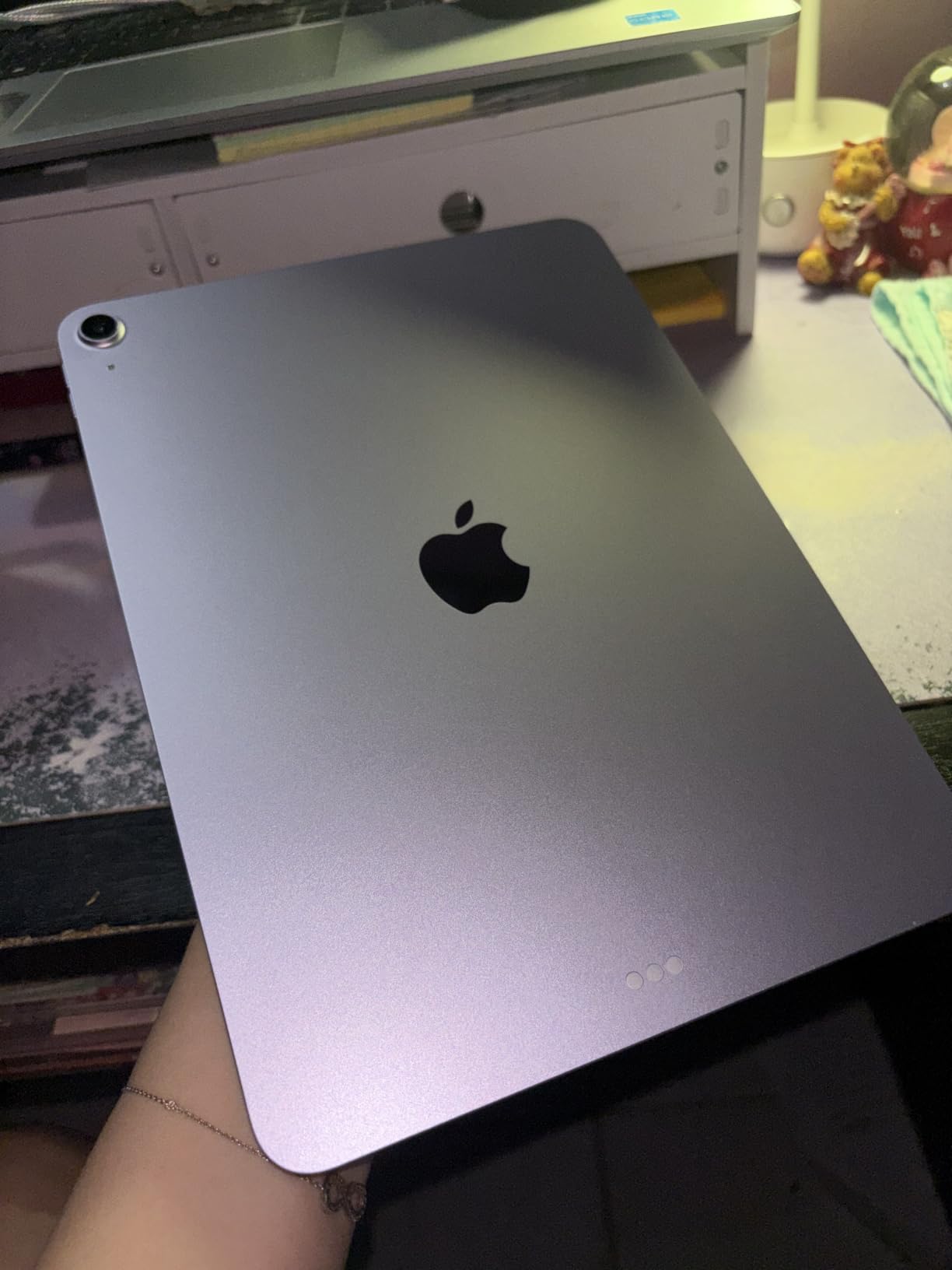 Apple iPad Air 11-inch (M4): Liquid Retina Display, 128GB, 12MP Front/Back Camera, Wi-Fi 7 with Apple N1, Touch ID, All-Day Battery Life — Space Gray customer photo 2