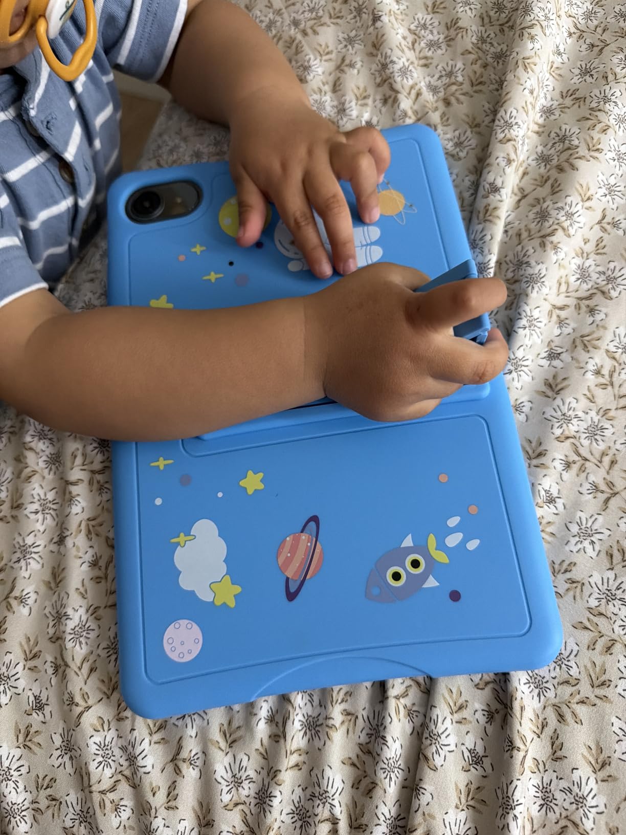Kids Tablet 10 inch, Android 16 Tablets for Kids Ages 8-12,16GB RAM 64GB ROM,Parental Control, Pre-Installed Kiddos Software & Kids Space, Includes Case & Stylus Pen, 2TB Expand, HD Eye‑Care Screen customer photo 2