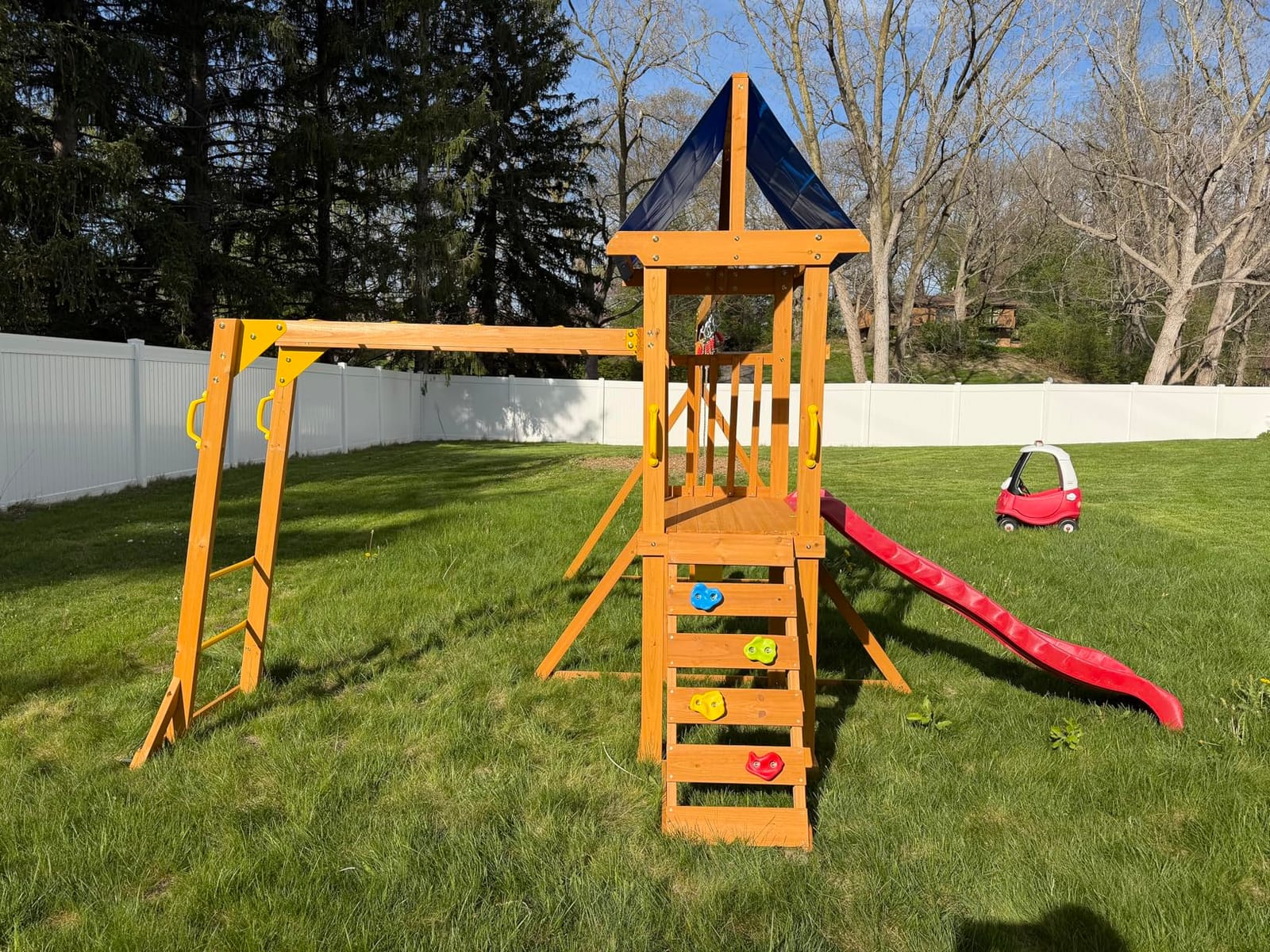 Wooden Swing Sets for Backyard with Monkey Bar, Outdoor Playset for Age 3-6 customer photo 1