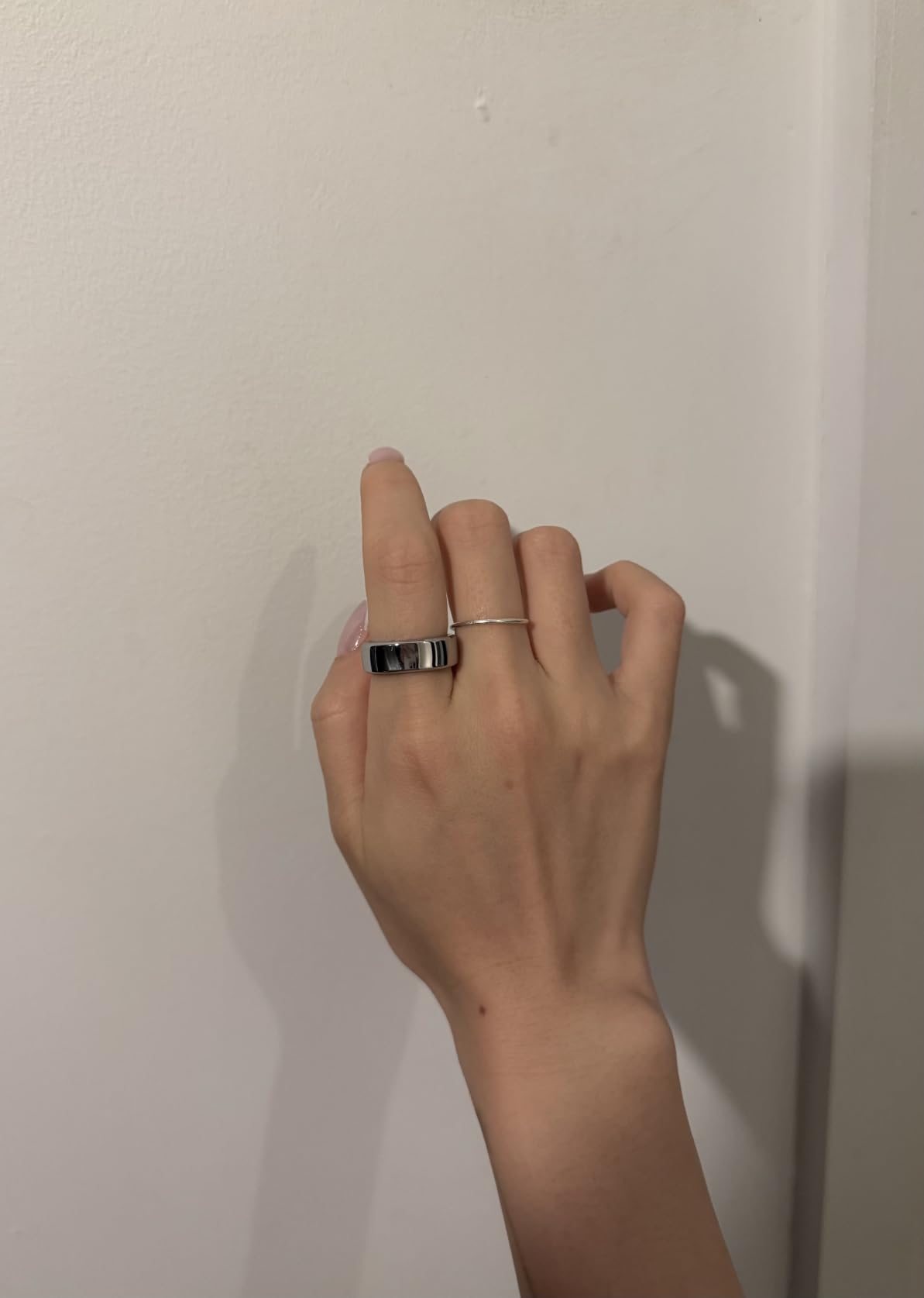 RingConn Gen 3 Smart Ring - Vascular Trends(Size 10, Matte Black) customer photo 2