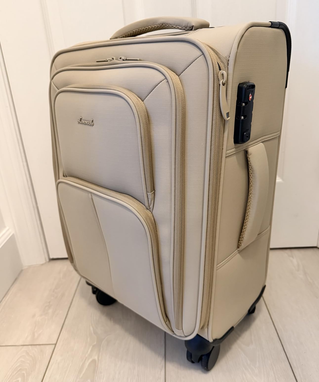 LOVEVOOK Medium Checked Luggage, 25 Inch Softside Suitcases with Spinner Wheels, Water Resistant Suitcase with TSA Lock for Women Men, Large Luggage for Travel Business Trip customer photo 2